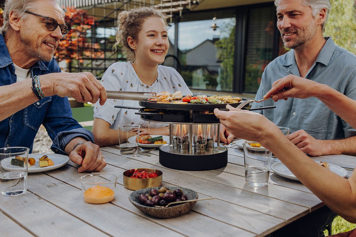 CIRCLE 35 Tabletop Grill Pro CIRCLE 35 Tabletop Grill Pro