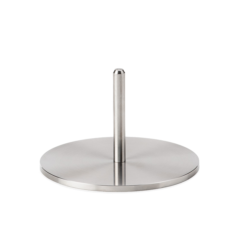 Blow poker with stainless steel base Experience a metal stand with a metal pole on it with the refined touch of the 00252 Blow poker with stainless steel base