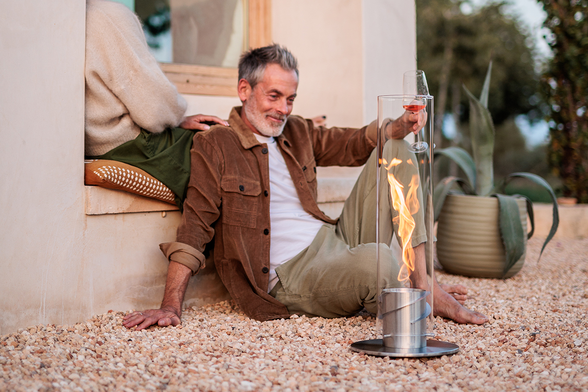 SPIN 1500 Pedestal Fireplace silver SPIN 1500 Pedestal Fireplace silver