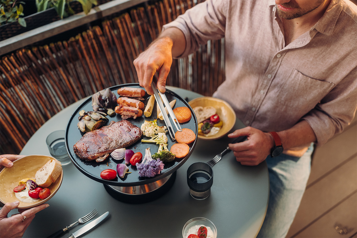 CIRCLE 35 Tabletop Grill