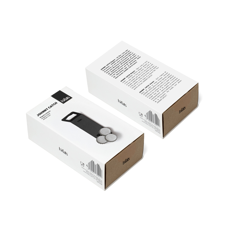 JOHNNY CATCH Magnet Bottle Opener black Stylish and purposeful, the Johnny Catch Magnet Black Packaging adds a refined element to the environment.