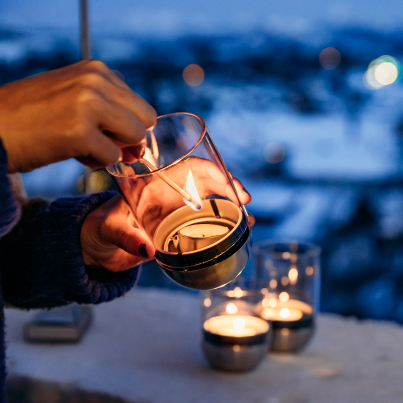 GRAVITY CANDLE