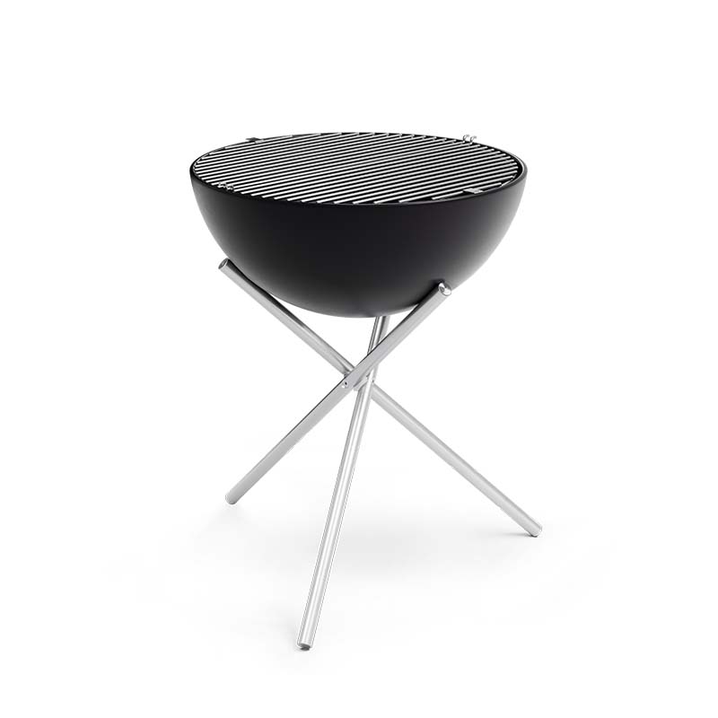 BOWL 57 Grid An image showing the barbecue grill with a black grill top and stainless legs, with the BOWL 57 Grid.
